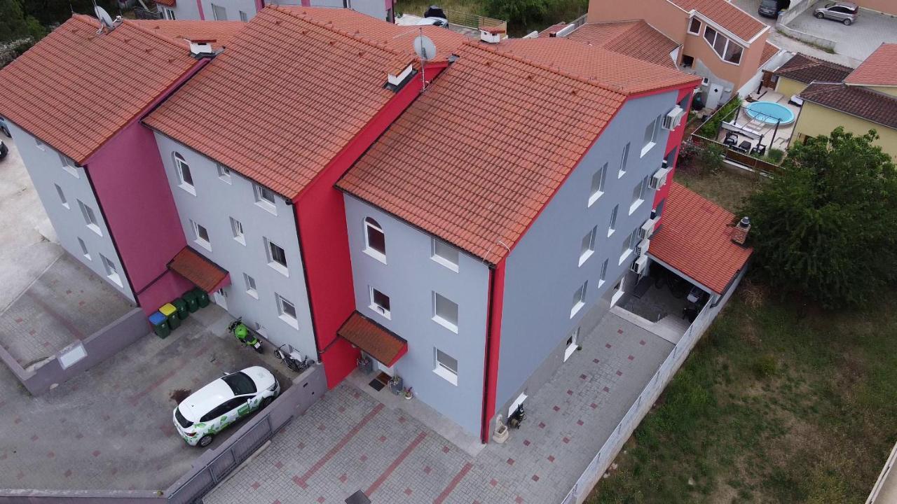 Apartments Saric Pula Exterior foto